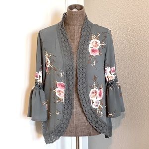 🩶 Dark Gray Floral Print Cardigan S